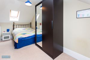 Bedroom- click for photo gallery